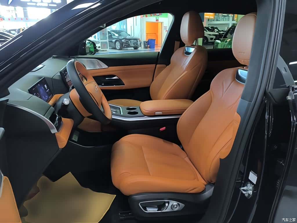 Xpeng G9, 2025 15