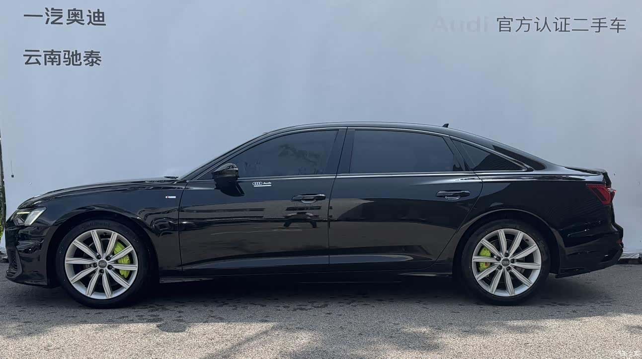 Audi A6L, 2021 3