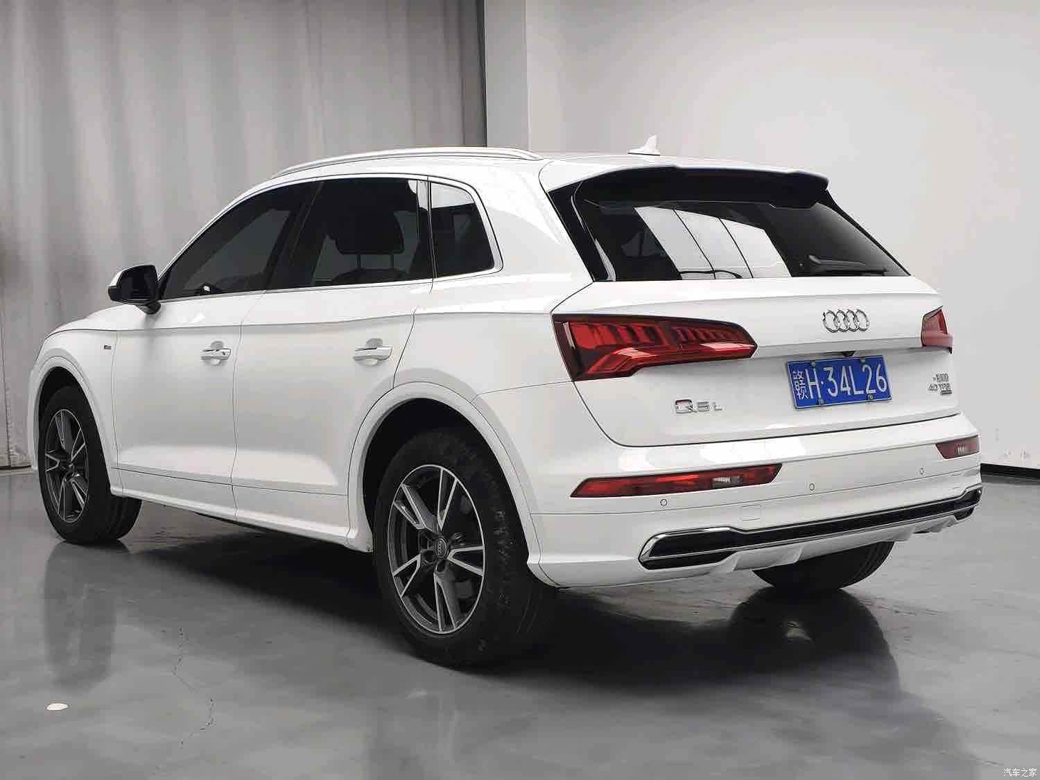 Audi Q5L, 2020 9