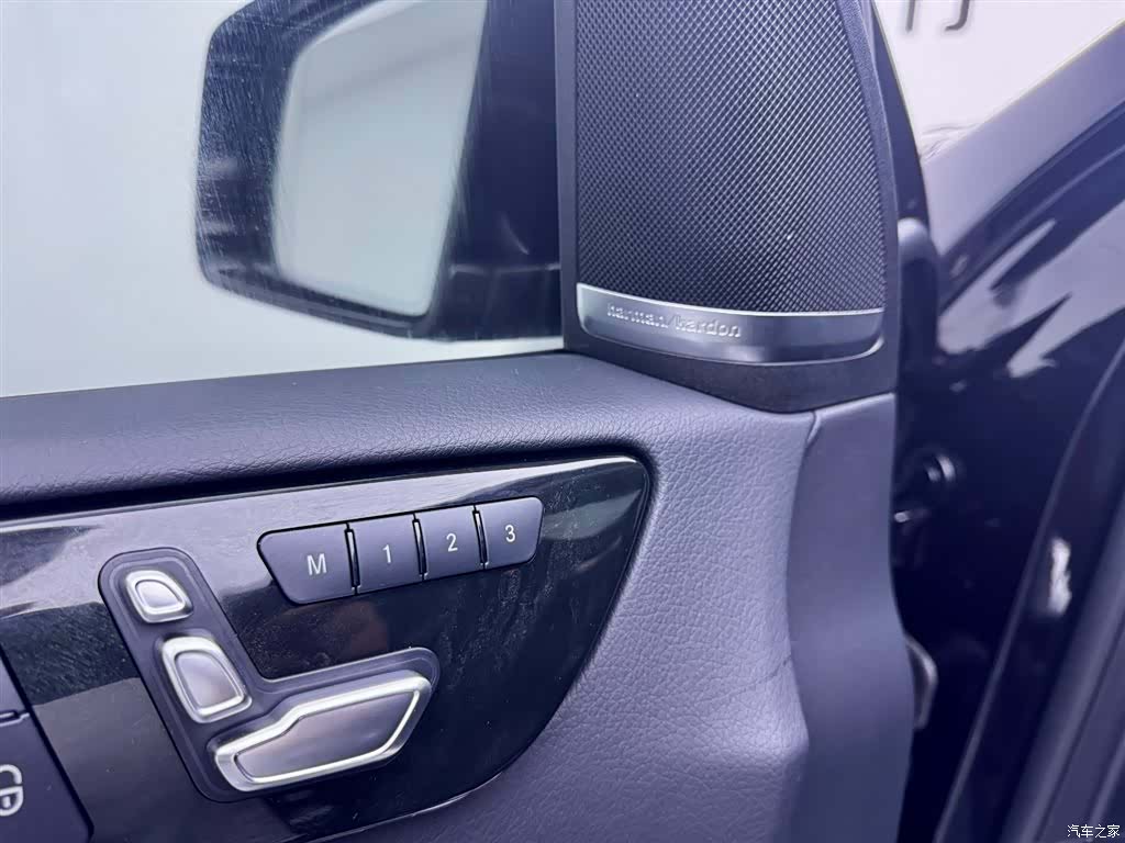 Mercedes-Benz GLS, 2019 11