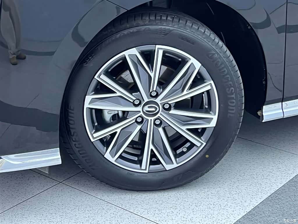 Trumpchi M8, 2025 31