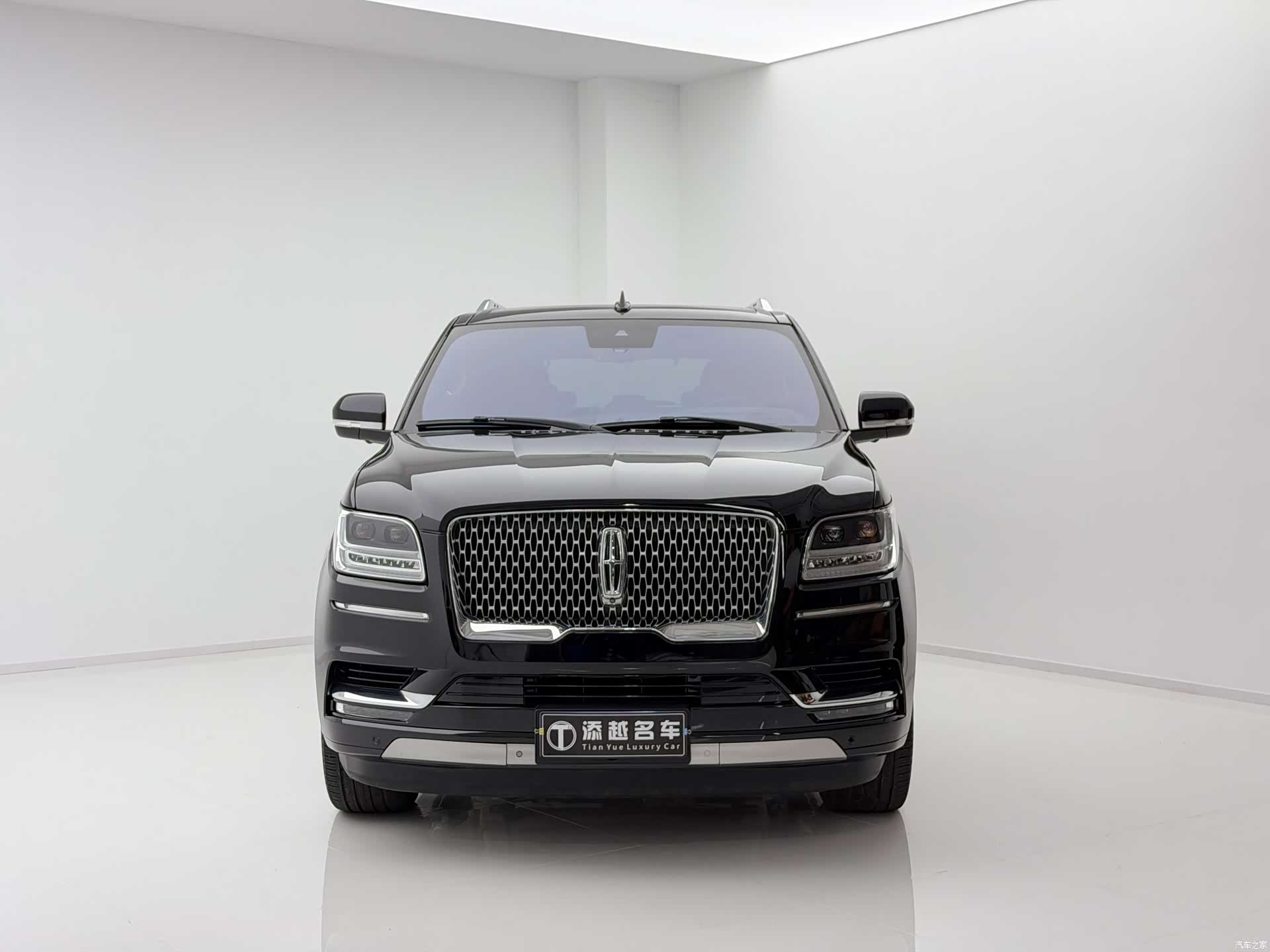 Lincoln Navigator, 2019 2