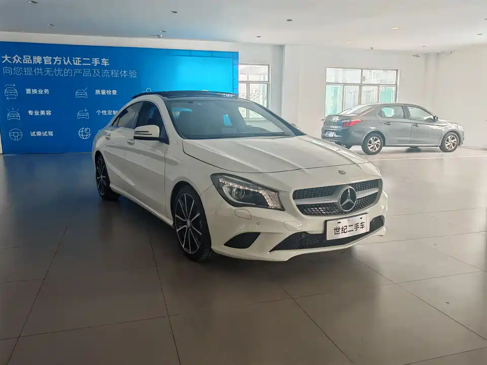 Mercedes-Benz CLA