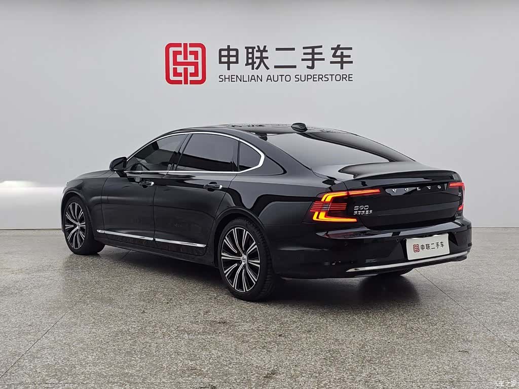 Volvo S90, 2023 2