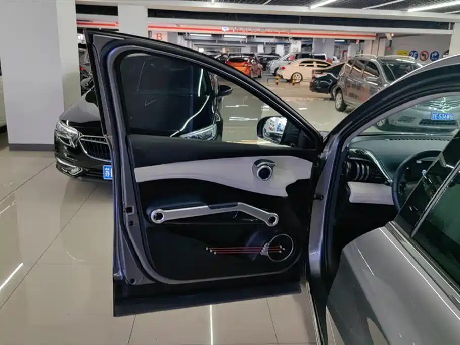 BYD Yuan PLUS BYD Yuan PLUS