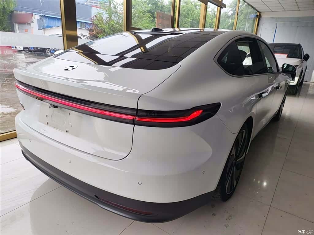 NIO ET7, 2023 7