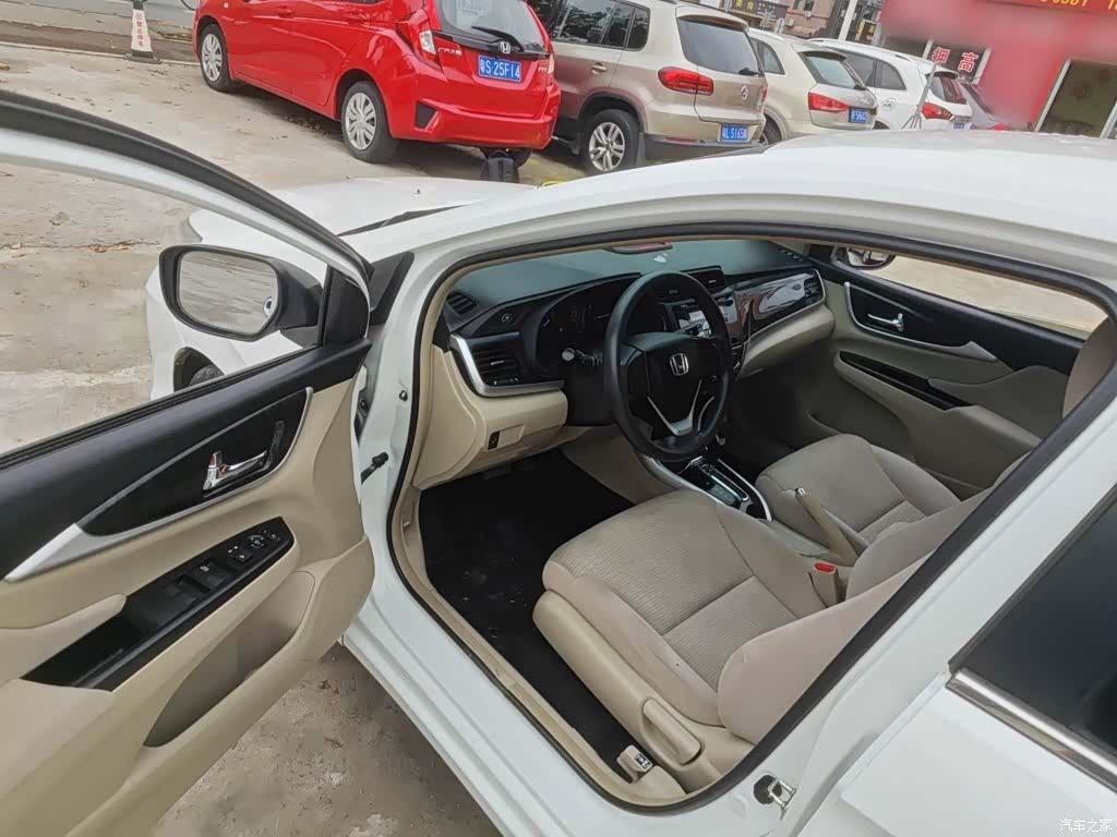 Honda Crider, 2015 12