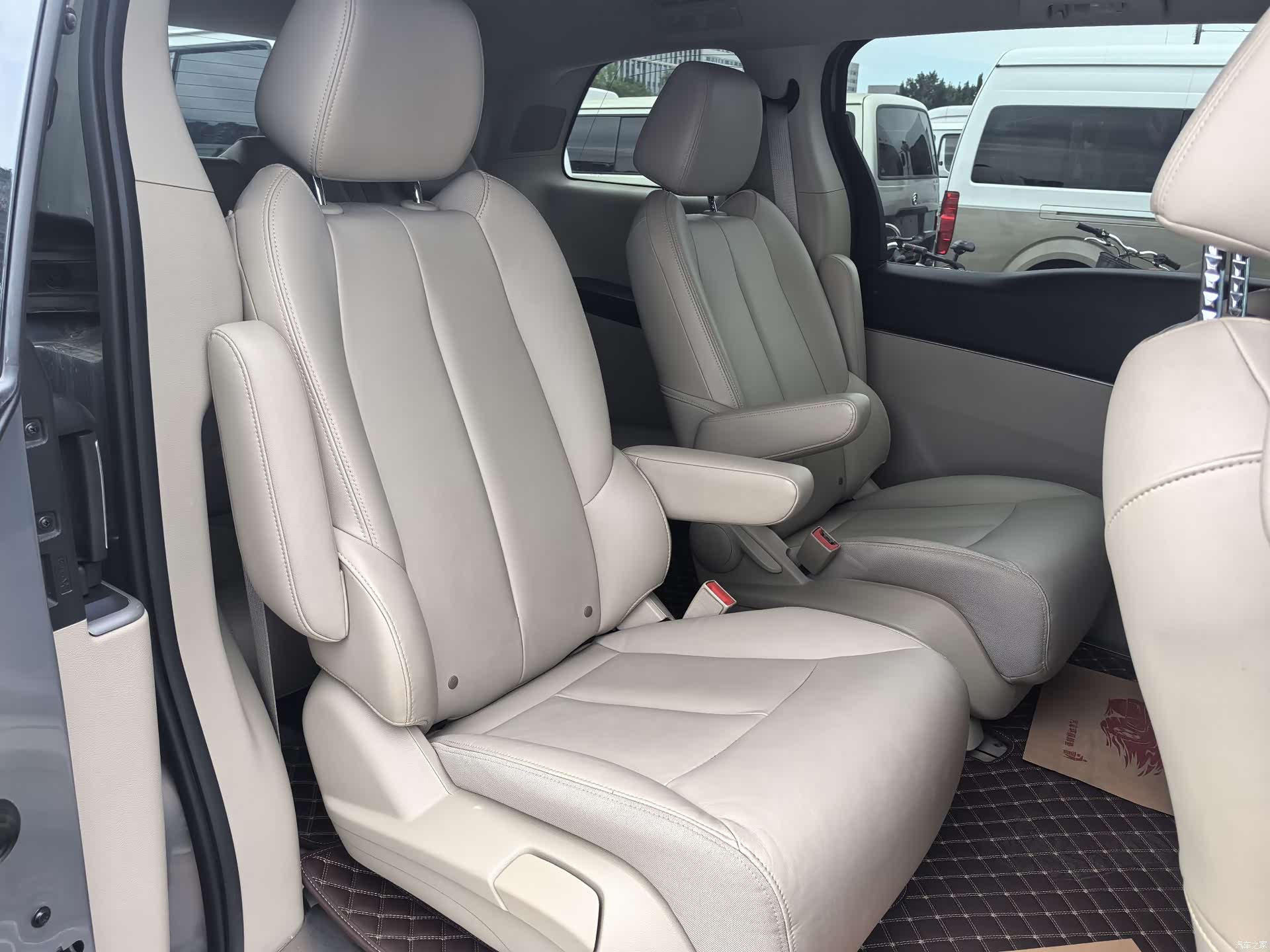 Buick GL8, 2019 все фото