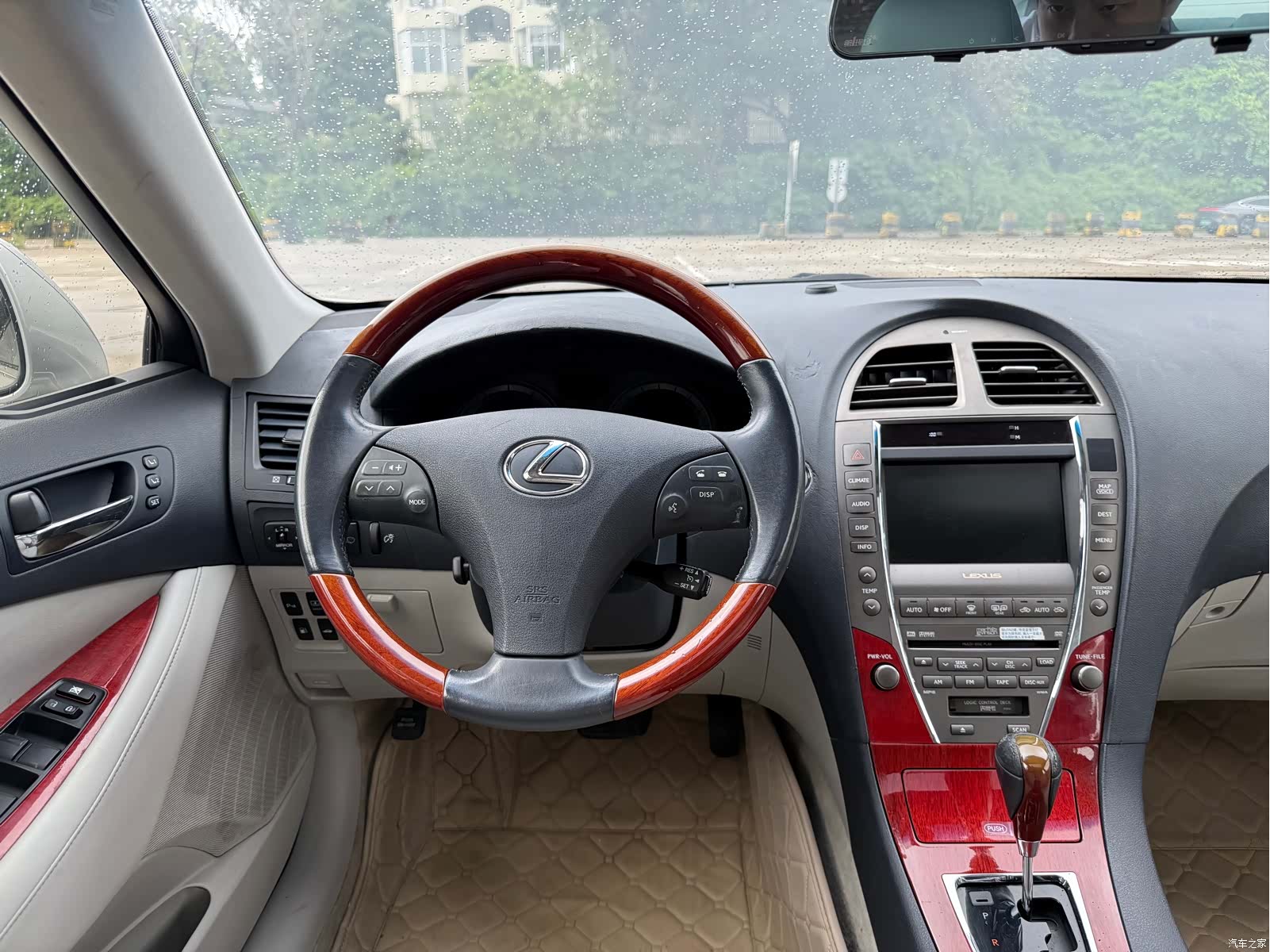 Lexus ES, 2009 6