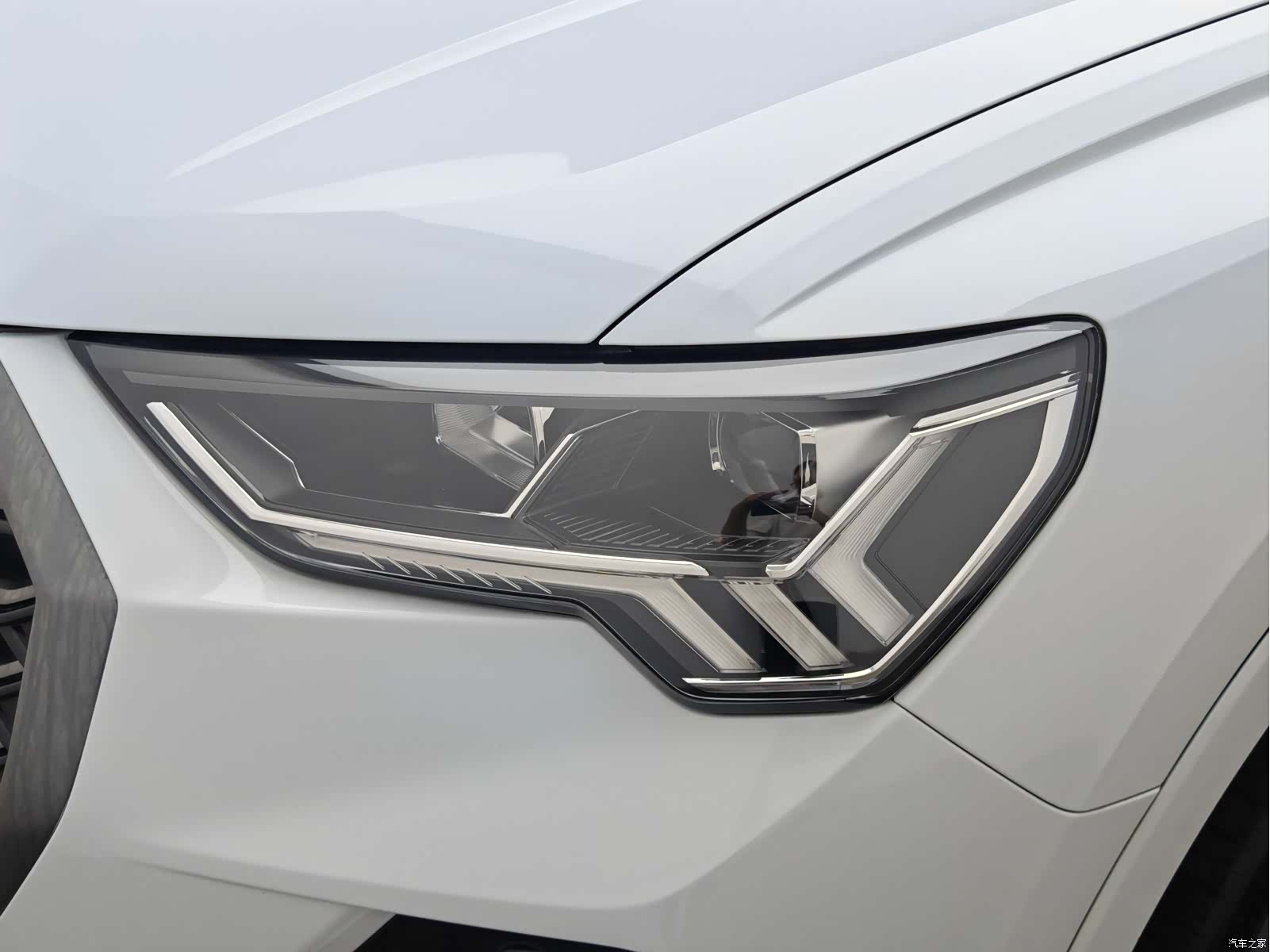Audi Q3, 2024 8