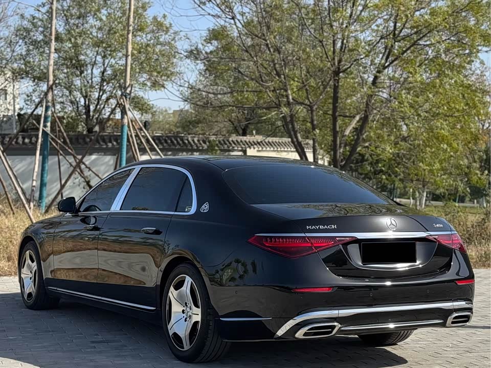 Mercedes-Benz Maybach S-class