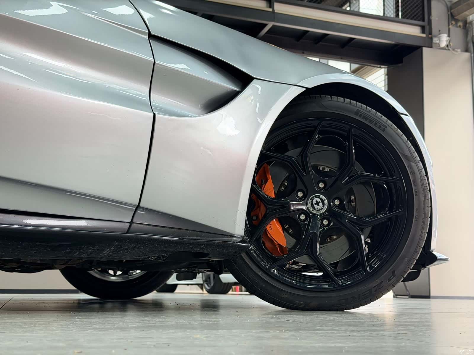 Aston Martin Vantage, 2019 8