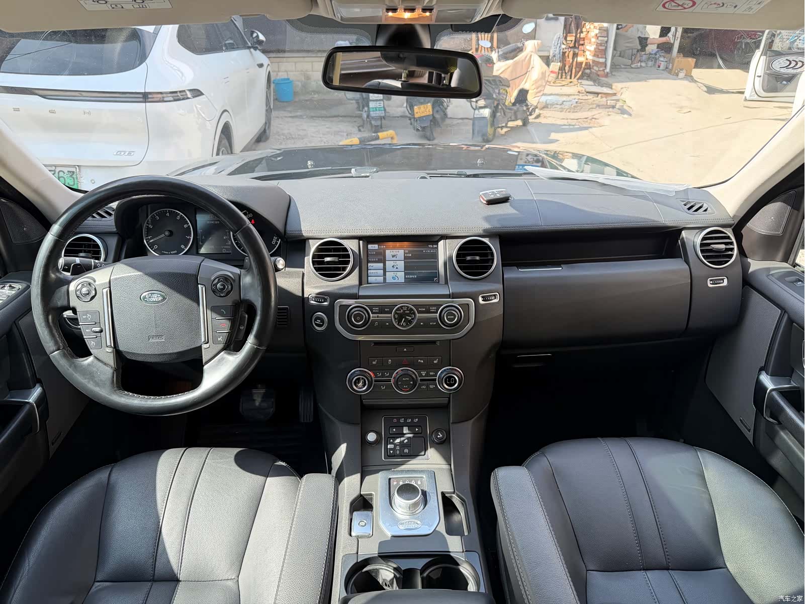 Land Rover Discovery, 2014 13