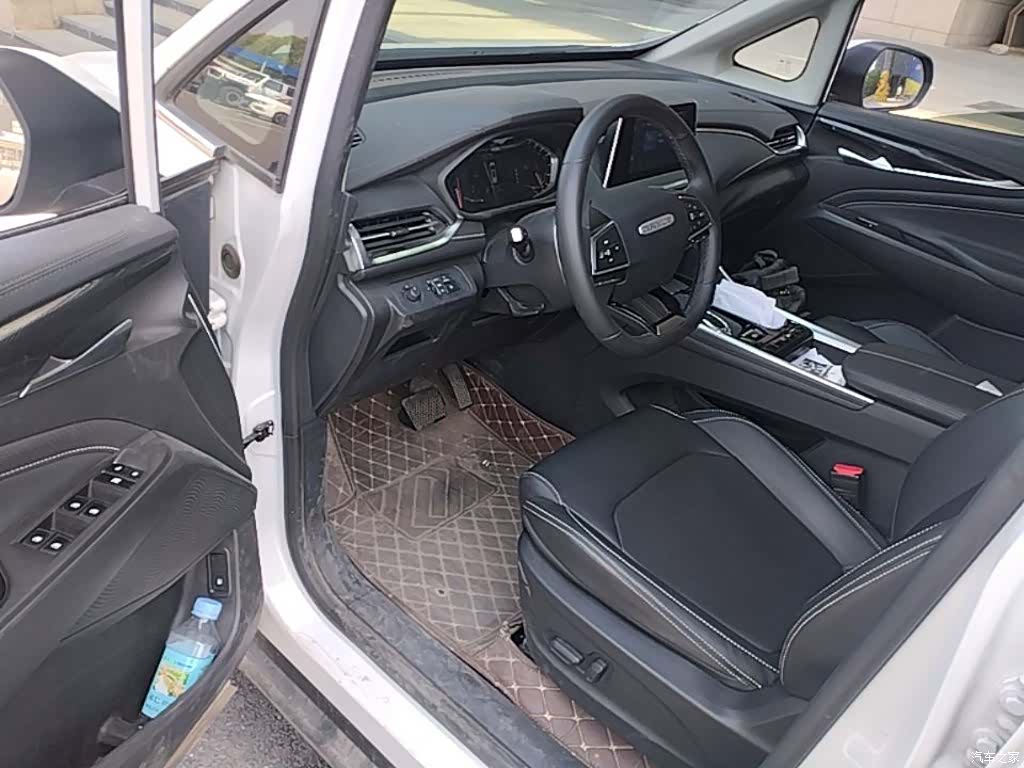 Maxus G50, 2023 16