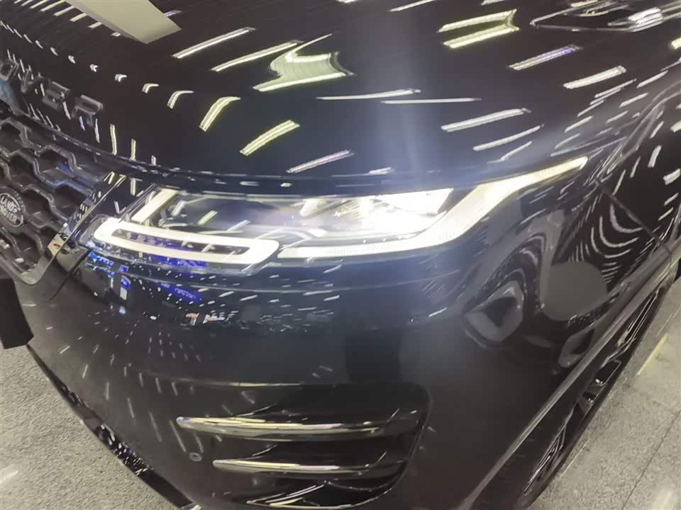 Land Rover Range Rover Aurora