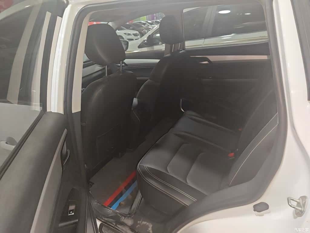 Geely X6, 2021 17