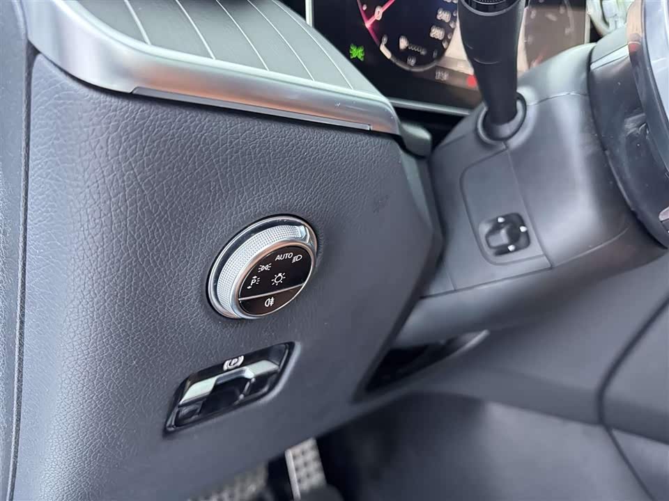 Mercedes-Benz GLC Mercedes-Benz GLC