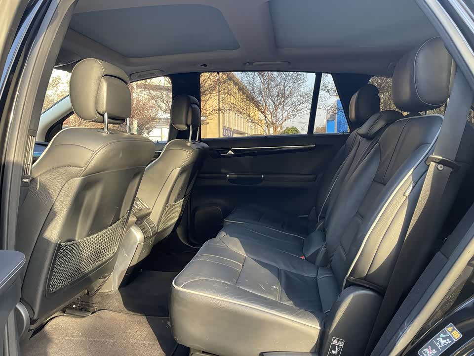 Mercedes-Benz R-class