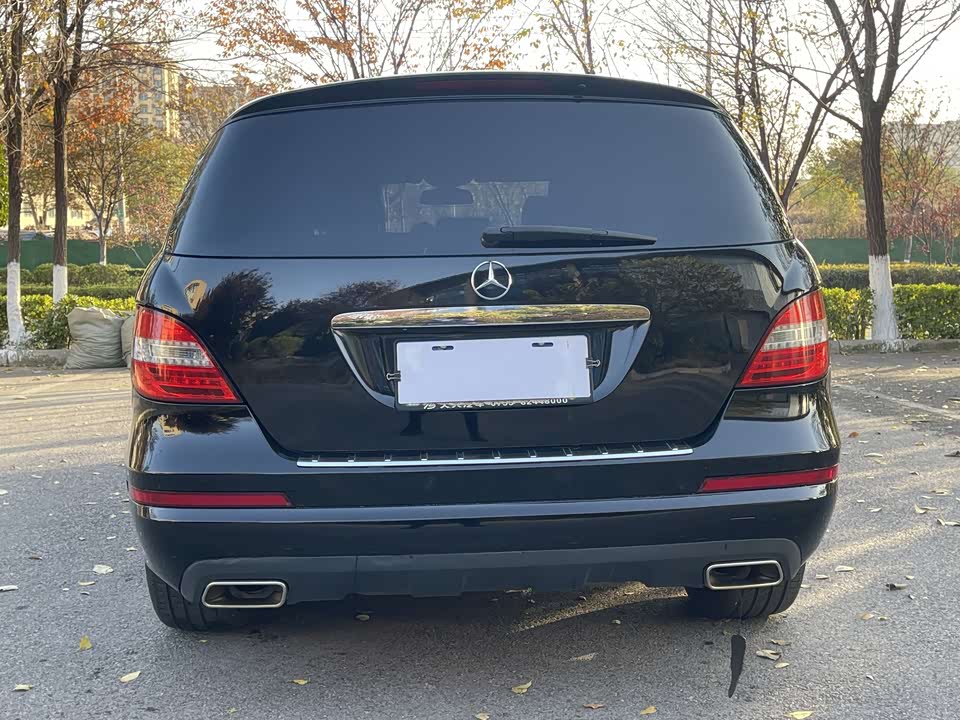 Mercedes-Benz R-class