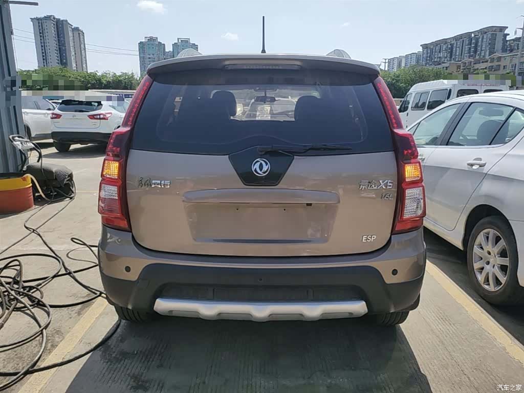 DongFeng X5, 2016 6