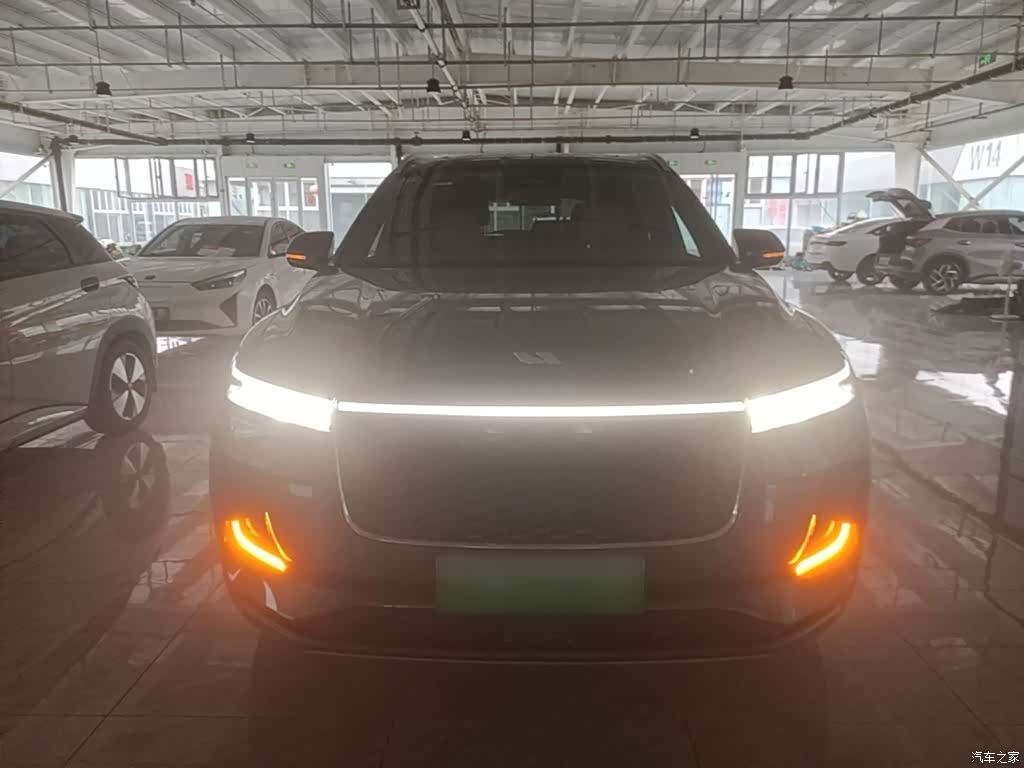 Li Auto ONE, 2023 3