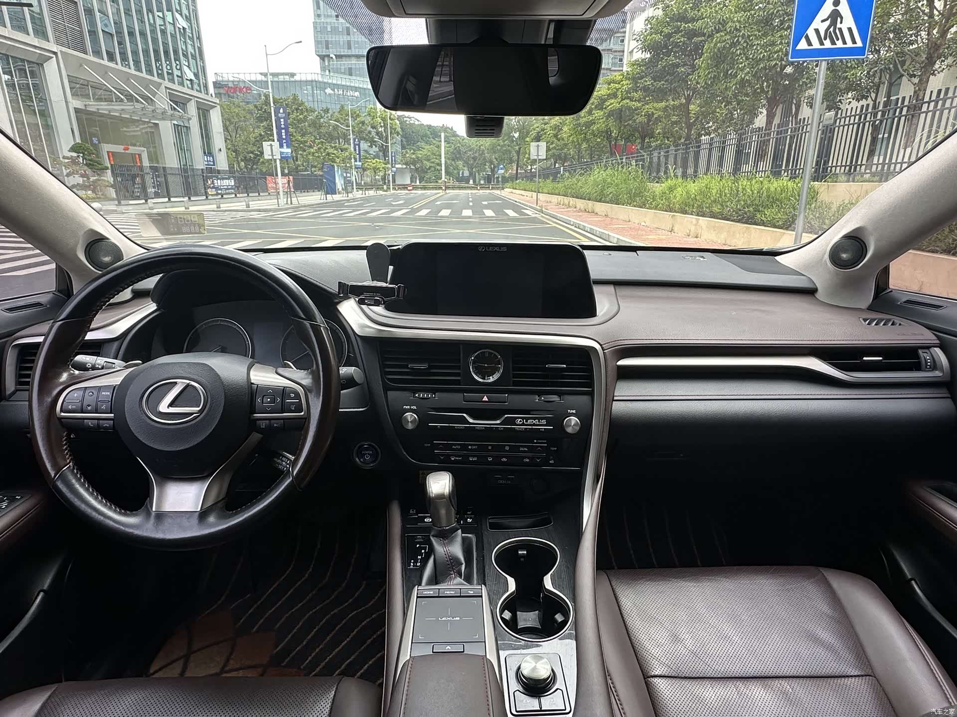 Lexus RX, 2020 8
