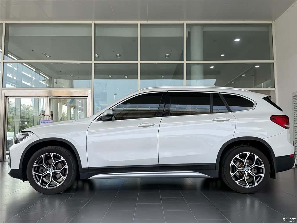 BMW X1, 2021 3