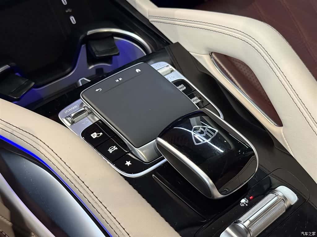 Maybach GLS, 2025 12