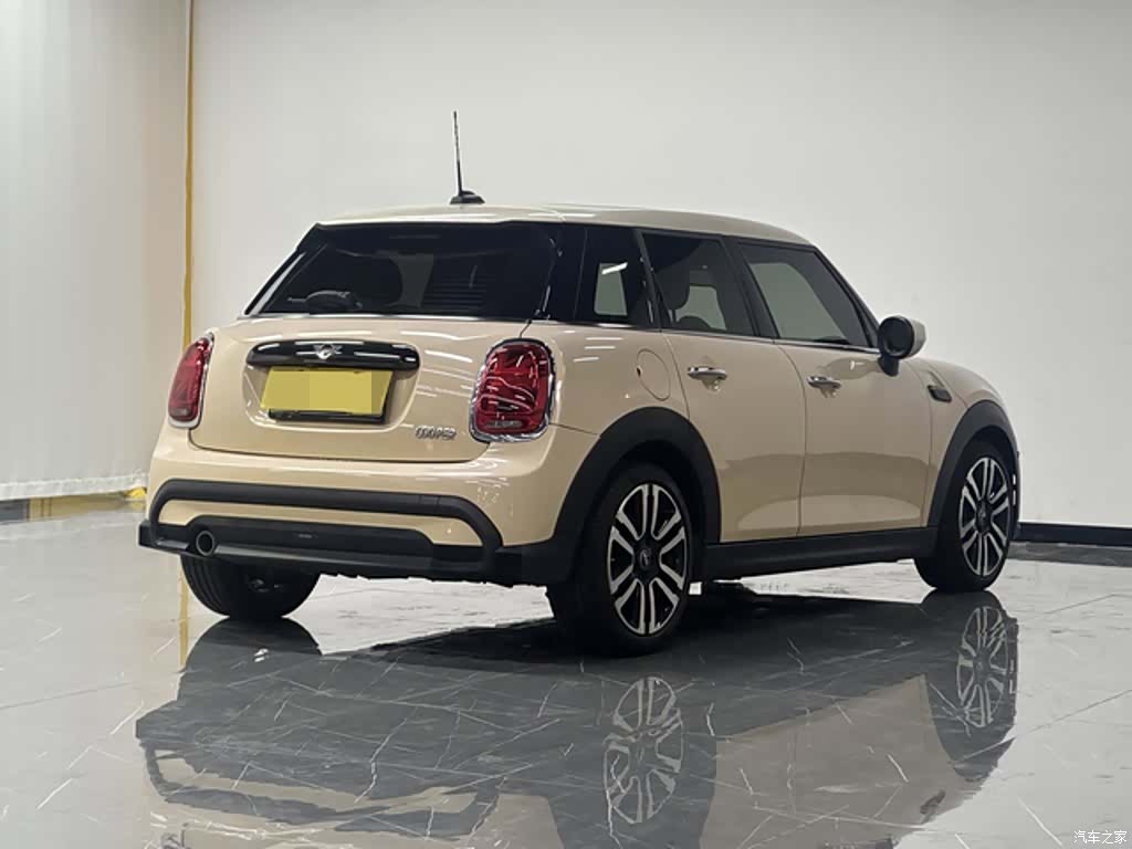 Mini Cooper, 2022 6