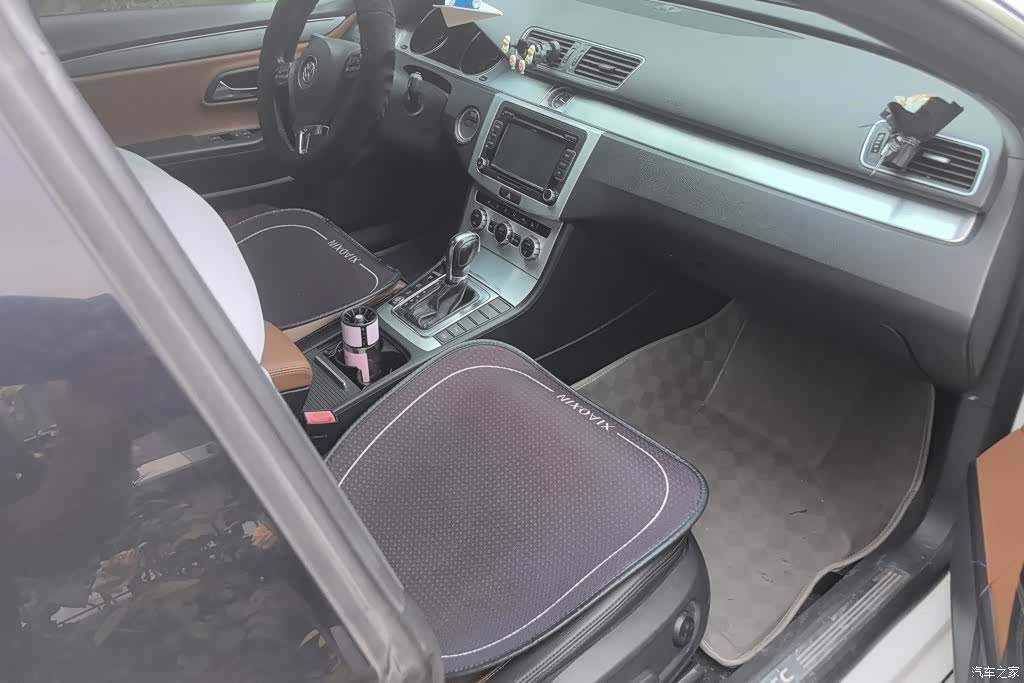 Volkswagen CC, 2013 8