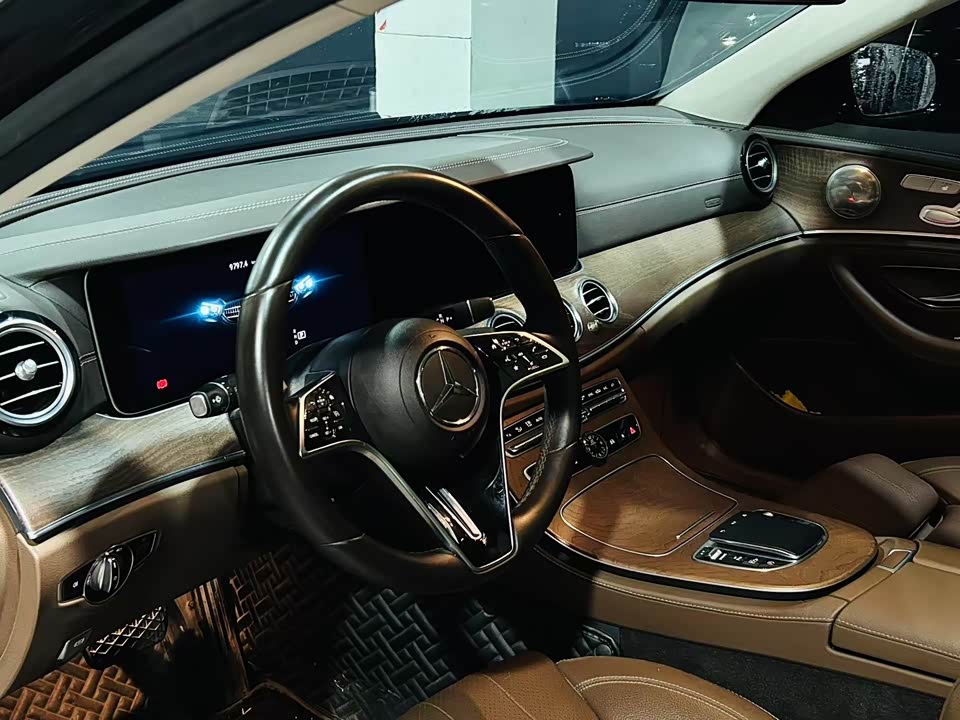 Mercedes-Benz E-class Mercedes-Benz E-class