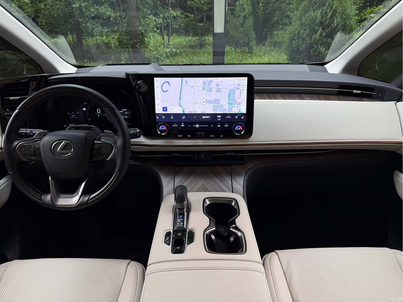 Lexus LM, 2024 12
