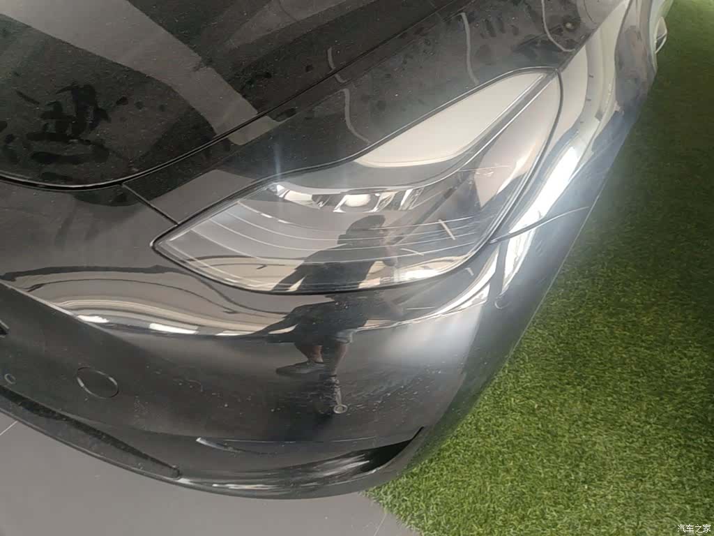 Tesla Model Y, 2024 24