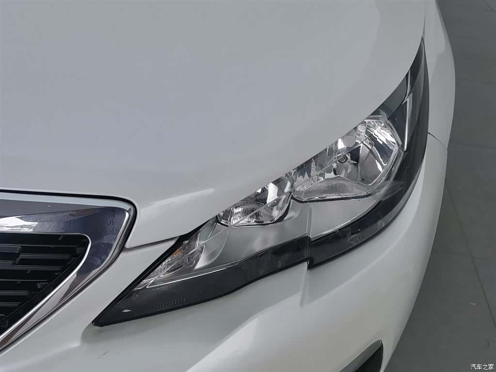 Peugeot 308, 2019 7