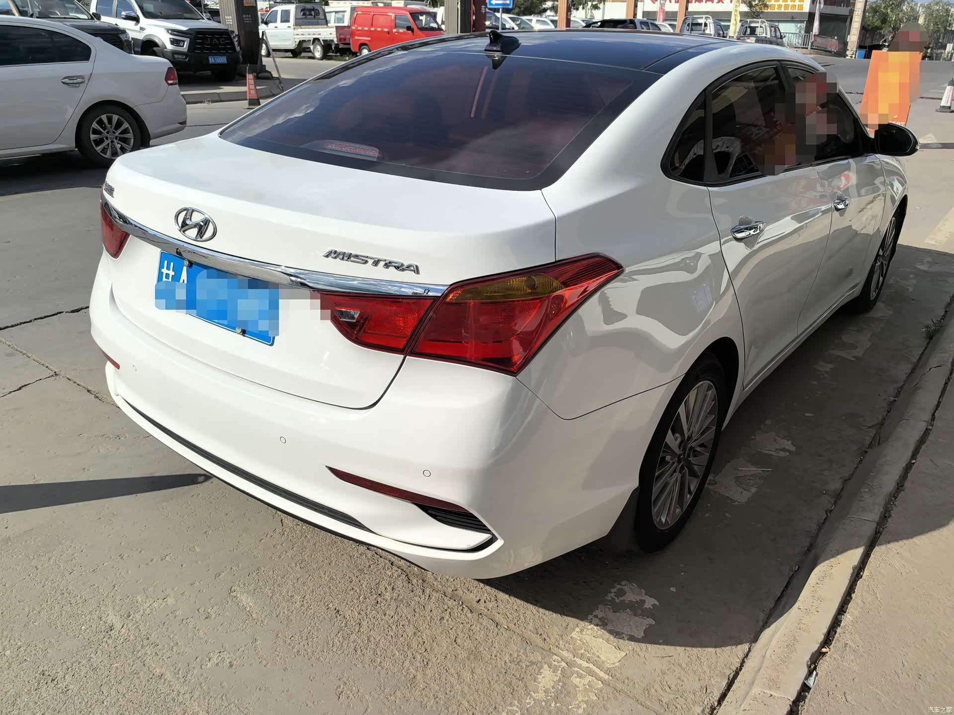 Hyundai GLS, 2017 6