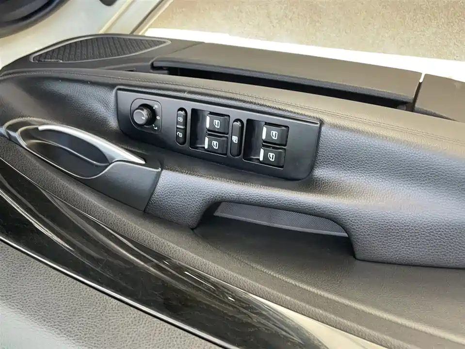 Geely Borui