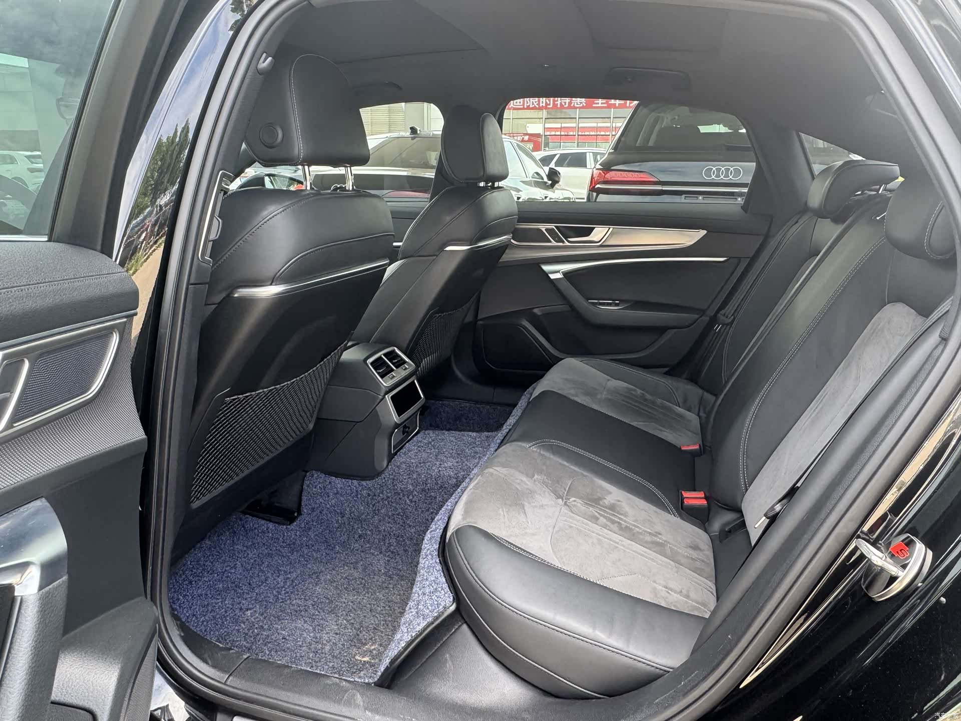 Audi A6L, 2020 6