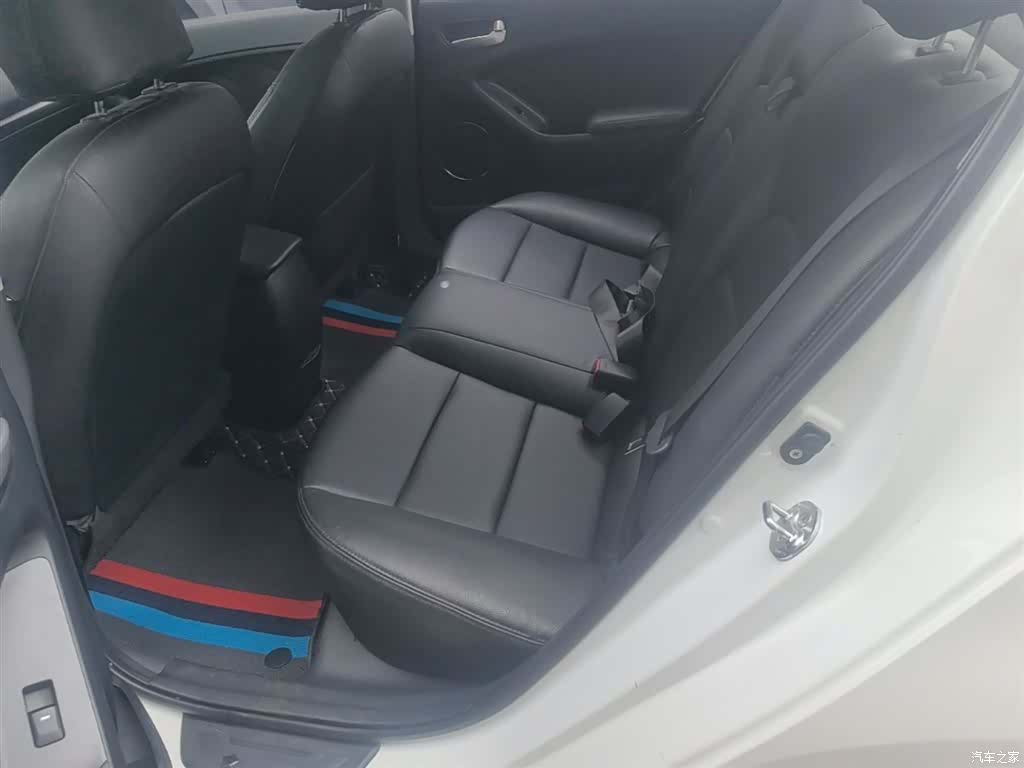 Kia K3, 2014 17