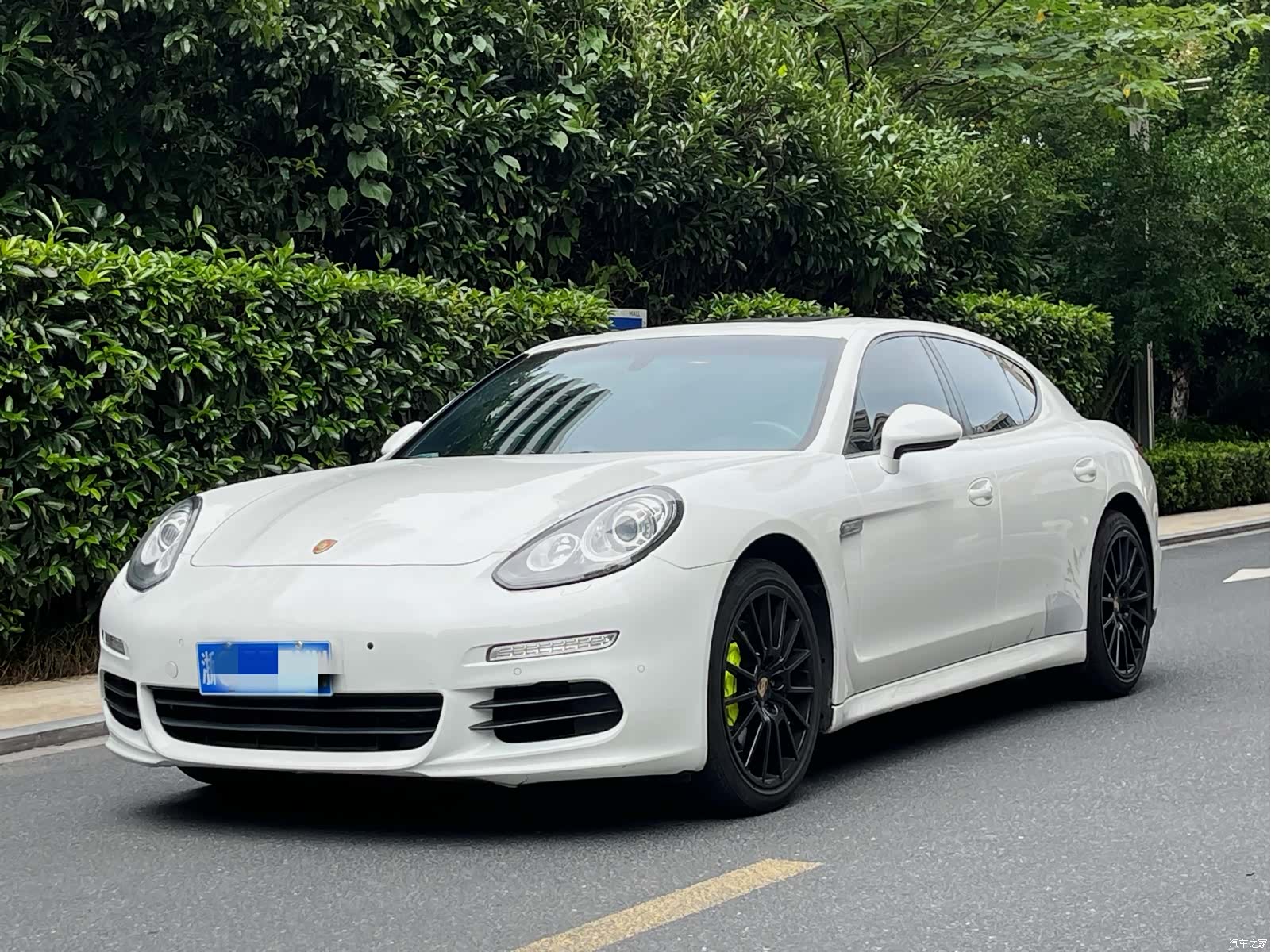 Porsche Panamera, 2013 1
