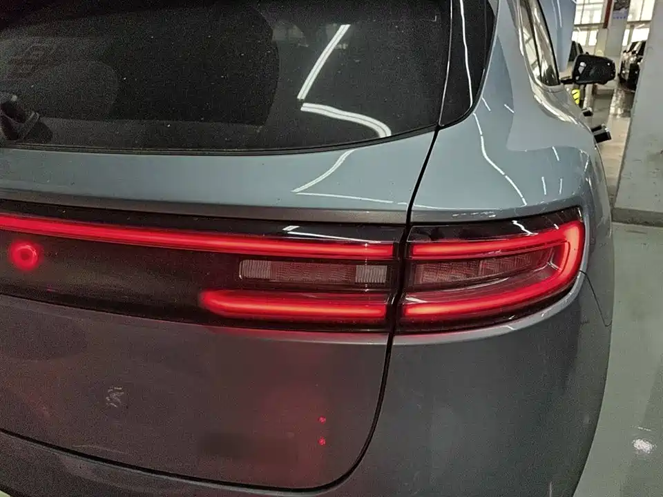 HarmonyOS Ask the world M5