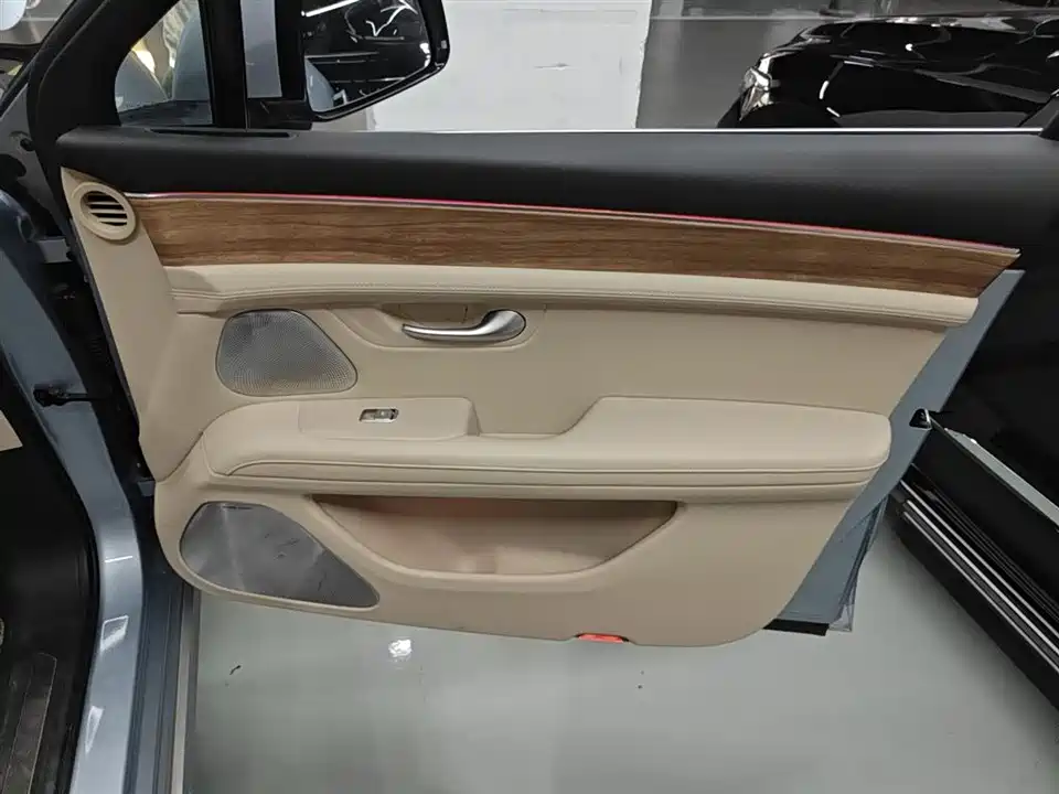 HarmonyOS Ask the world M5