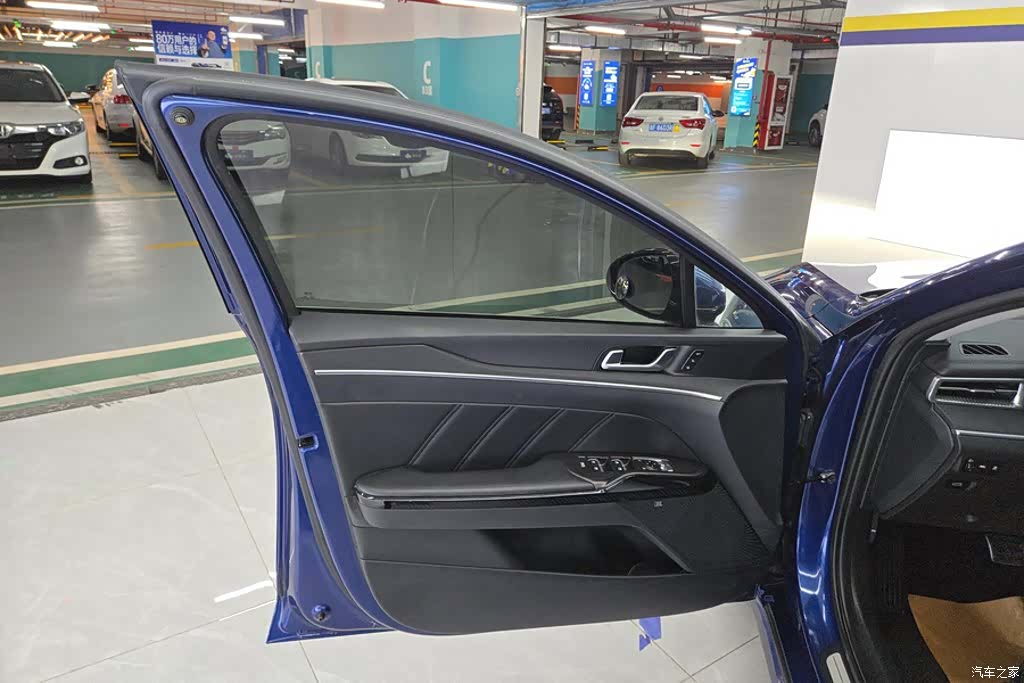 Kia K5, 2022 7