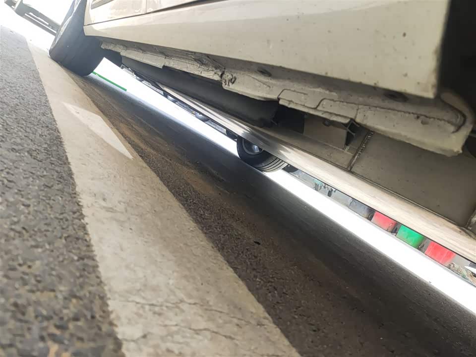 Dongfeng Nammi Nano 01