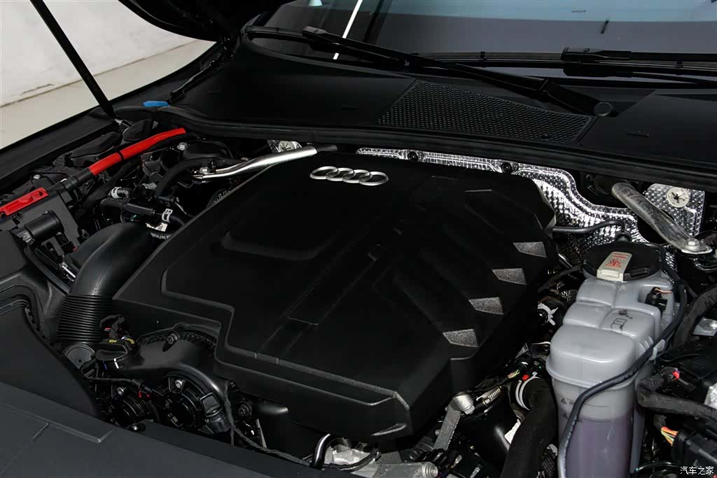 Audi A7L, 2025 12