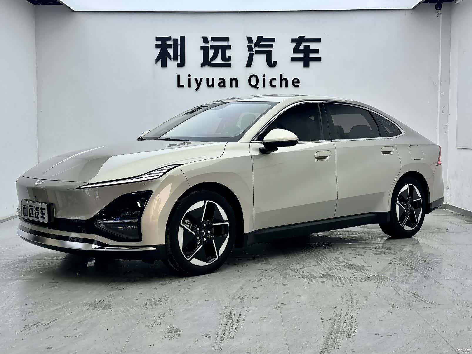 Wuling Starlight, 2024 1