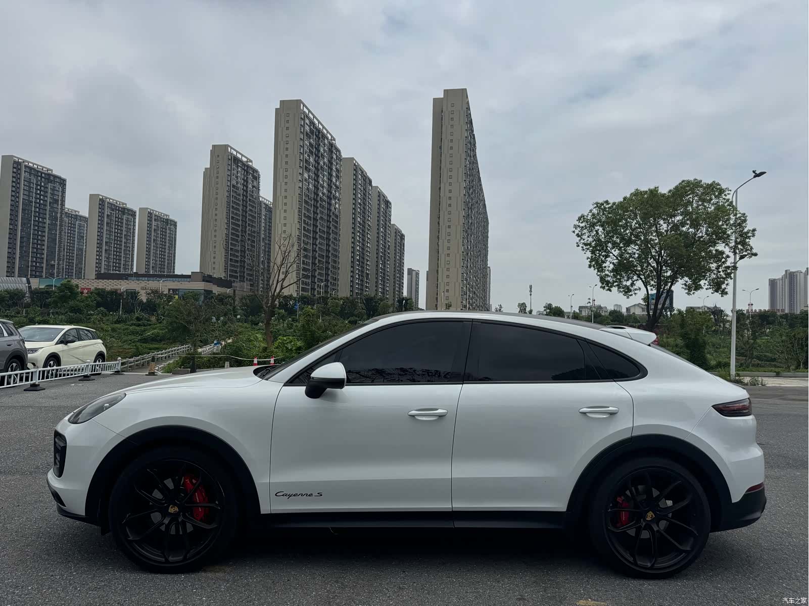 Porsche Cayenne, 2020 3