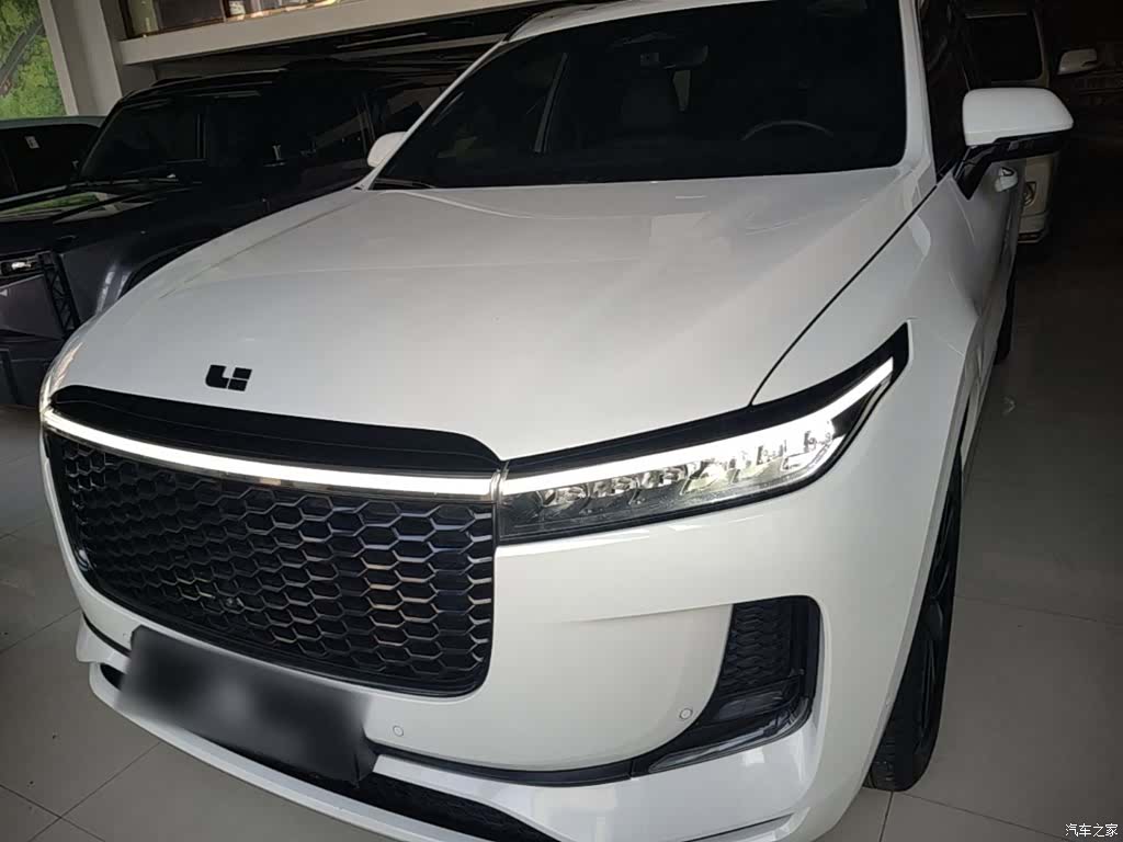 Li Auto ONE, 2022 3