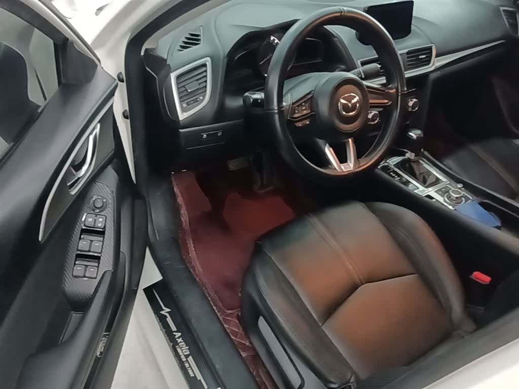 Mazda Mazda3, 2018 16