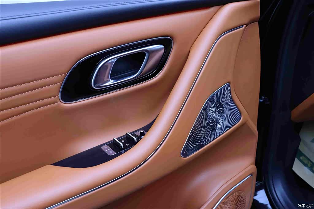 Geely M9, 2025 12