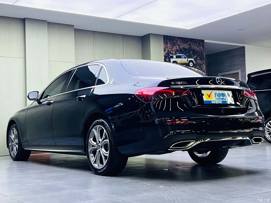 Mercedes-Benz E-Class, 2022 6